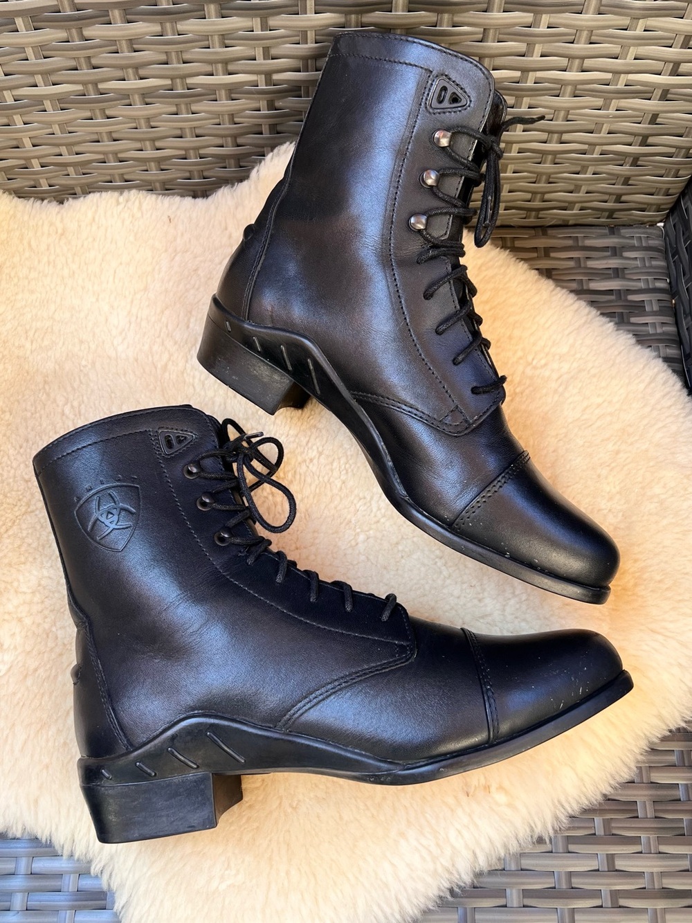 Ariat Performer Heritage Riding Boots Women’s 8 EUR 39 Equestrian Black Leather